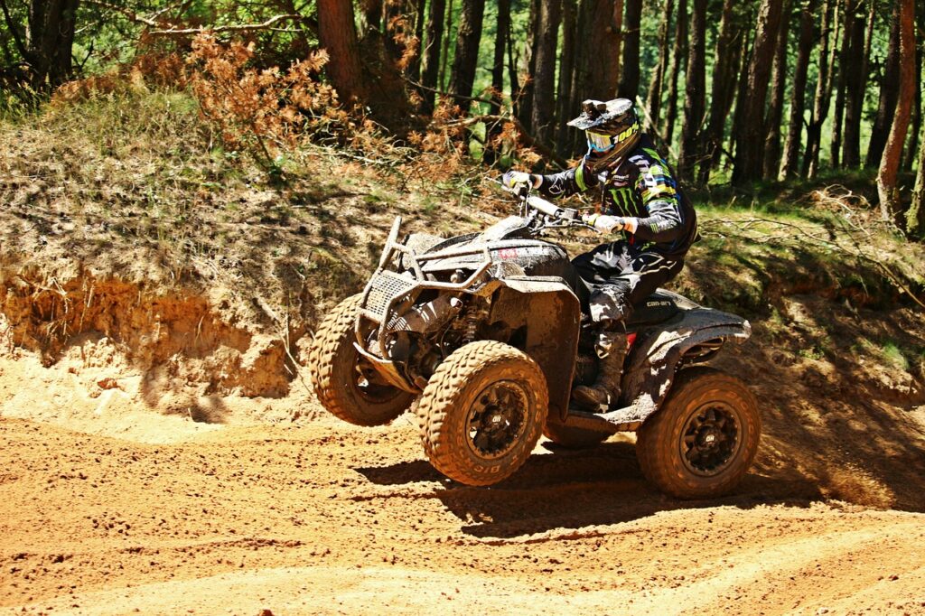 motocross, quad, enduro-2503059.jpg